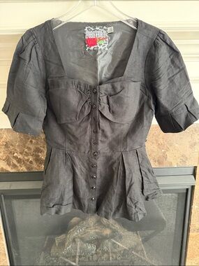 Forever 21 Black Button-Front Peplum Top with Bow- gorgeous!!!